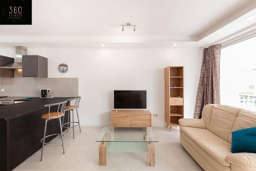 Spacious 2Br Apt In Qawra - Perfect For Families By 360 Estates Bahía de San Pablo Exterior foto