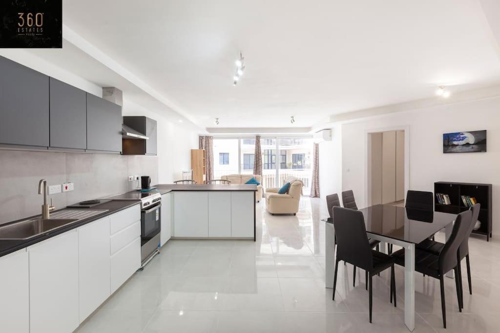 Spacious 2Br Apt In Qawra - Perfect For Families By 360 Estates Bahía de San Pablo Exterior foto