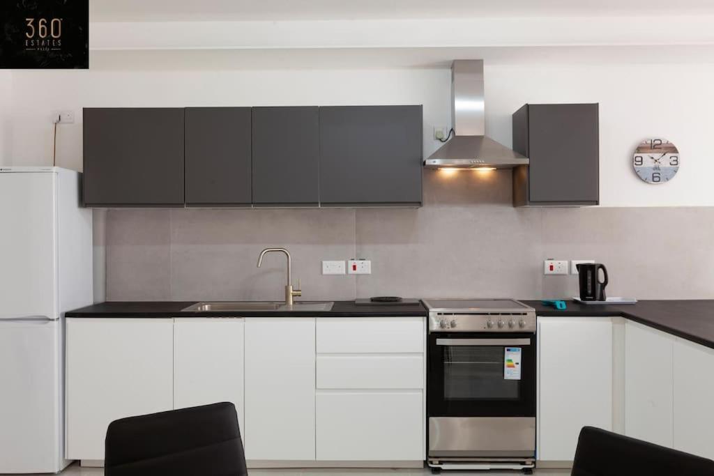 Spacious 2Br Apt In Qawra - Perfect For Families By 360 Estates Bahía de San Pablo Exterior foto